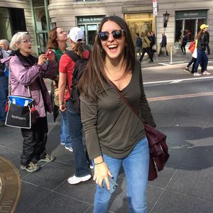 Meet your Posher, Laura